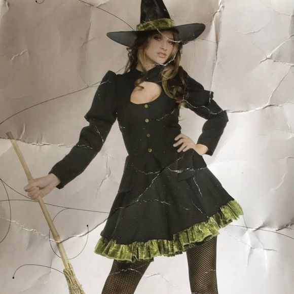 Black Gothic Dress with Ruffled Skirt and Victorian Silhouette - Picture 1 of 4